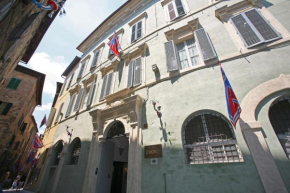 Гостиница Hotel Duomo  Сиена